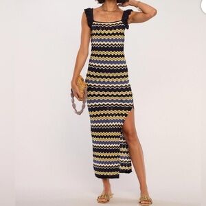 Heartloom Asymmetrical Dress in Black and Yellow Waves - Preloved